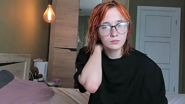 Dark Willlow online show from June 15, 2026, 3:23 pm