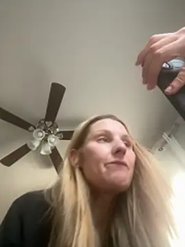 BaddieBossXX2 online show from February 20, 2026, 5:59 pm