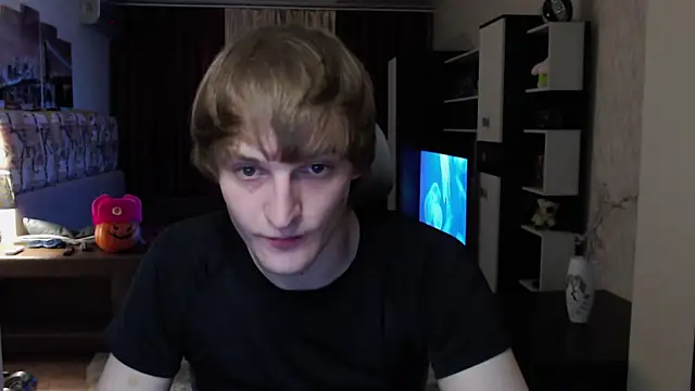 Playersuperstar online show from November 11, 2025, 7:41 pm