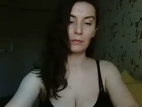 KatalinaQE online show from September 20, 2025, 8:30 am