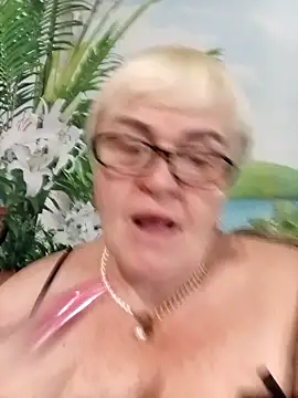 VioletSweet5566 online show from July 6, 2026, 7:26 am
