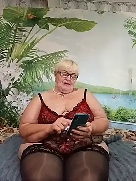 VioletSweet5566 online show from July 20, 2026, 3:58 pm