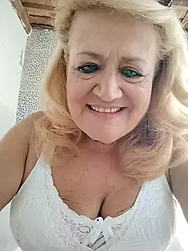 Belladama61 online show from October 7, 2025, 11:11 am