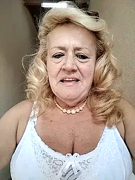 Belladama61 online show from September 10, 2025, 11:31 am