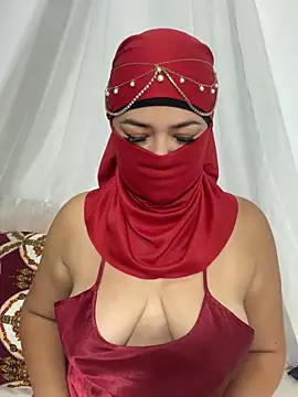 Amyraa  online show from September 19, 2025, 11:53 pm