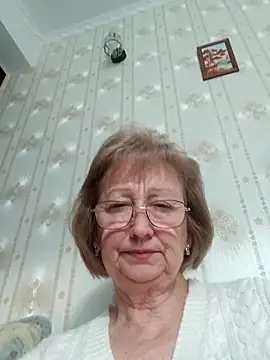 AlikaSwan5821 online show from March 15, 2026, 2:57 pm