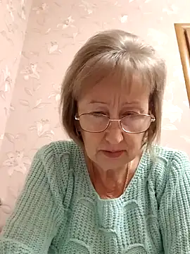 AlikaSwan5821 online show from October 26, 2025, 12:05 pm