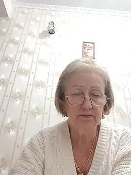 AlikaSwan5821 online show from November 21, 2025, 8:08 pm