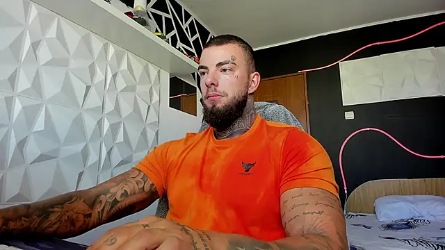 Snapshot of Chrisjordan66 chatting on September 22, 2025, 7:03 am Chrisjordan66 online show from September 22, 2025, 7:03 am