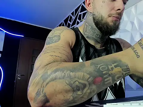 Snapshot of Chrisjordan66 chatting on October 21, 2025, 5:40 am Chrisjordan66 online show from October 21, 2025, 5:40 am