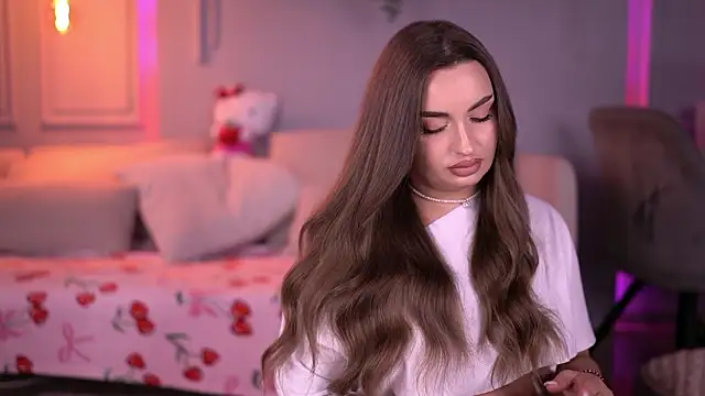 MillaSerene online show from March 5, 2026, 6:10 am