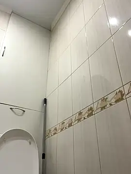 LuckyGirlfriends online show from October 29, 2025, 7:02 pm