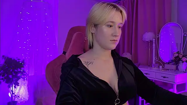 CinBellamy online show from November 10, 2025, 5:56 am