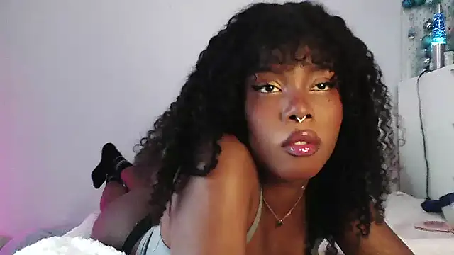 SparklingSoleil online show from December 15, 2025, 2:12 pm