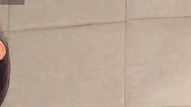 VioletHilton online show from September 9, 2025, 9:24 pm