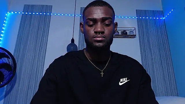 eebony stallion online show from October 16, 2025, 2:53 am