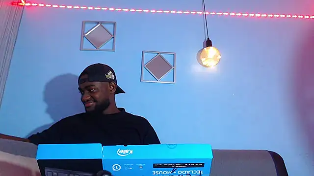 eebony stallion online show from February 25, 2026, 3:07 am