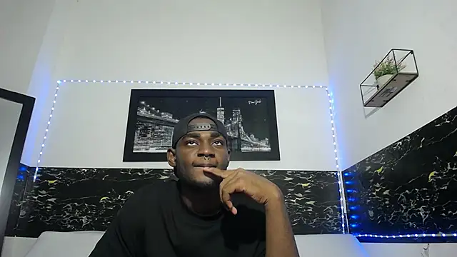 eebony stallion online show from September 15, 2025, 11:05 pm