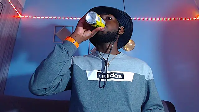 eebony stallion online show from February 26, 2026, 3:28 am