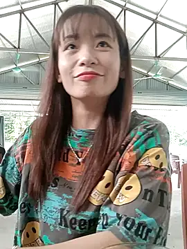 Snapshot of Suzy888 chatting on September 22, 2025, 7:14 am Suzy888 online show from September 22, 2025, 7:14 am