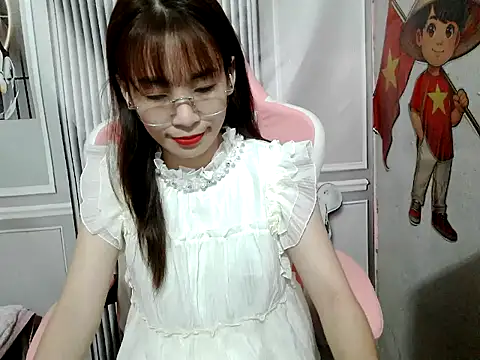 Snapshot of Suzy888 chatting on September 16, 2025, 3:24 pm Suzy888 online show from September 16, 2025, 3:24 pm