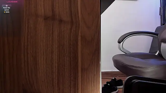 Dash Bukoski online show from September 12, 2025, 11:32 am