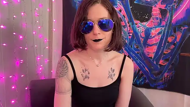 mistressannafoxx online show from September 18, 2025, 8:45 pm