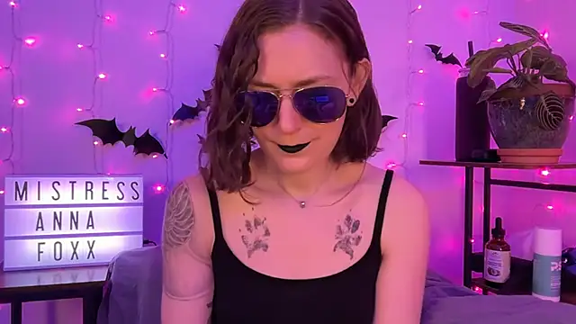 mistressannafoxx online show from November 13, 2025, 10:24 pm