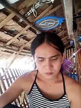 Snapshot of lexyyr17 chatting on April 8, 2026, 2:46 am lexyyr17 online show from April 8, 2026, 2:46 am