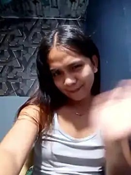 Snapshot of lexyyr17 chatting on February 24, 2026, 11:27 pm lexyyr17 online show from February 24, 2026, 11:27 pm