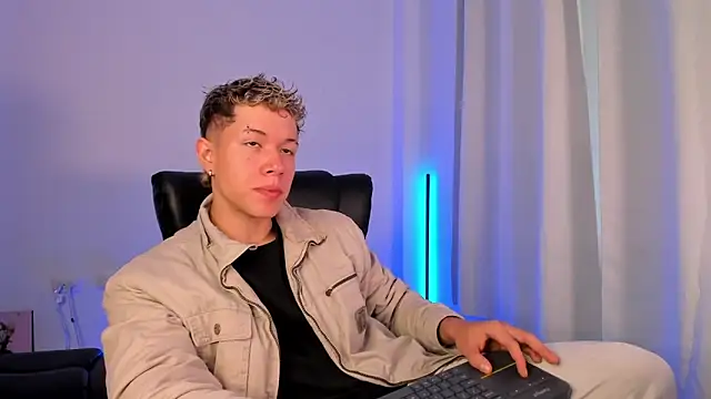 nathan blake online show from November 14, 2025, 7:28 pm