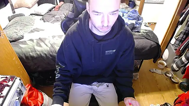 Snapshot of womenhateme69 chatting on January 12, 2026, 3:57 am womenhateme69 online show from January 12, 2026, 3:57 am