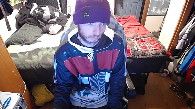 Snapshot of womenhateme69 chatting on December 5, 2025, 2:21 am womenhateme69 online show from December 5, 2025, 2:21 am