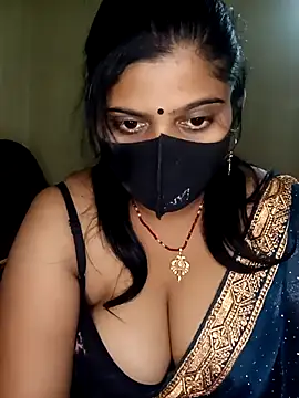 reena502 online show from July 10, 2026, 3:39 am