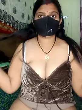 reena502 online show from April 10, 2026, 5:20 pm