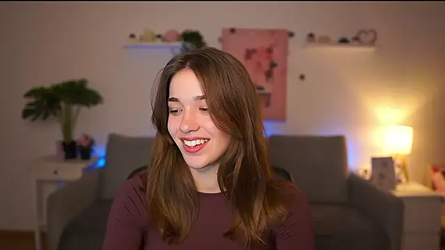 kissie cat online show from January 12, 2026, 2:13 pm