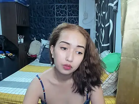 Soft Angel8 online show from December 5, 2025, 2:26 pm