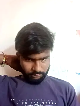 Snapshot of HOT-SHADEV80 chatting on September 21, 2025, 7:02 am HOT-SHADEV80 online show from September 21, 2025, 7:02 am