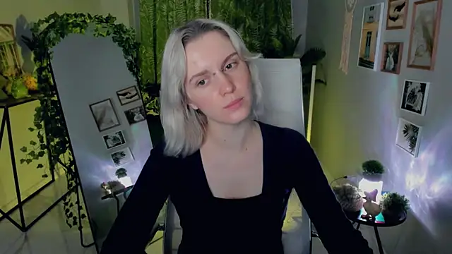 Snapshot of BethanyCloud chatting on June 10, 2026, 2:13 am BethanyCloud online show from June 10, 2026, 2:13 am