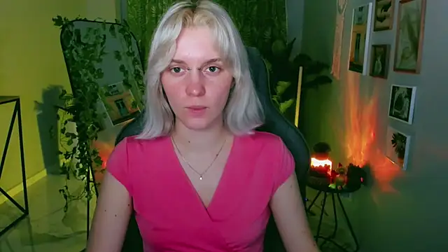 Snapshot of BethanyCloud chatting on June 19, 2026, 5:35 am BethanyCloud online show from June 19, 2026, 5:35 am
