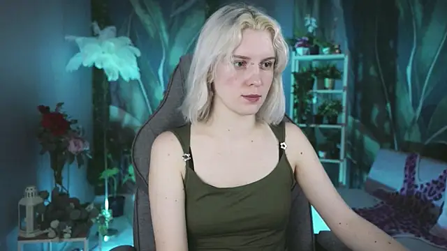 Snapshot of BethanyCloud chatting on June 15, 2026, 5:07 am BethanyCloud online show from June 15, 2026, 5:07 am
