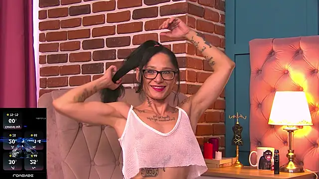 queen diabla online show from August 4, 2026, 6:40 am
