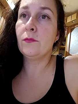 Amandda  online show from October 14, 2025, 6:30 pm