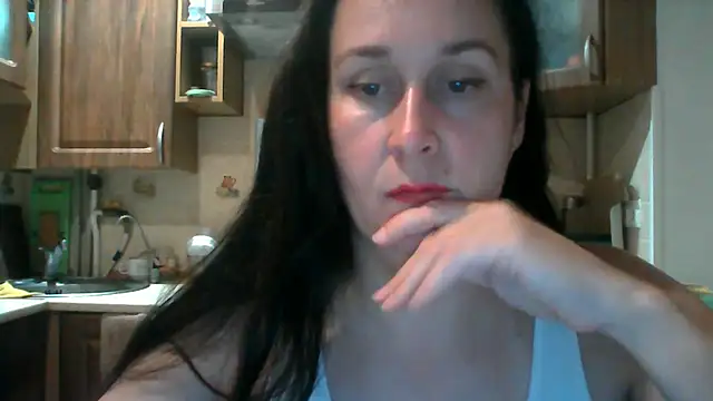 Amandda  online show from September 14, 2025, 6:30 pm