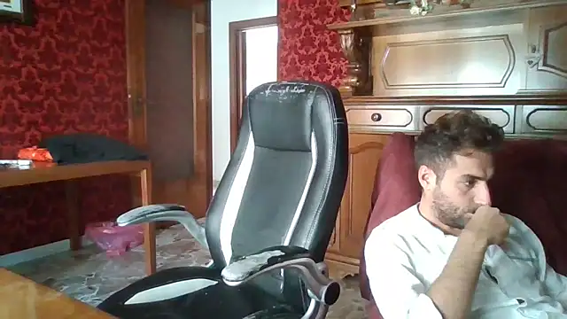 omihaze94 online show from September 24, 2025, 8:10 am