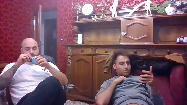 omihaze94 online show from October 15, 2025, 9:23 pm