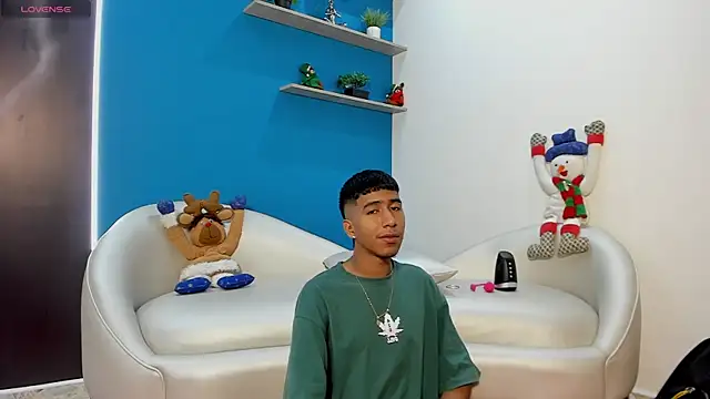 ender h0t online show from December 16, 2025, 1:59 pm