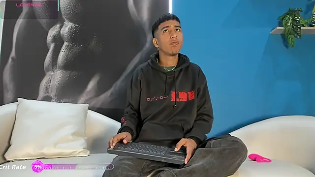 ender h0t online show from October 11, 2025, 2:07 pm