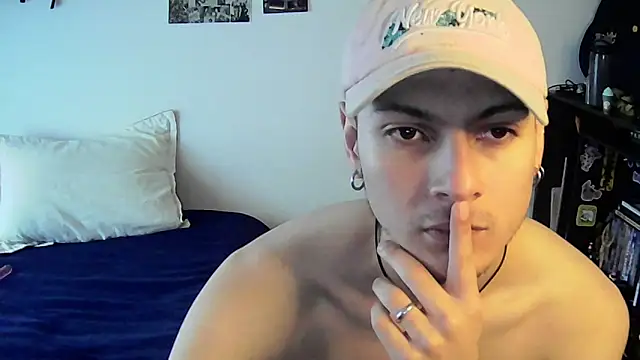 Dioniso guy8 online show from September 30, 2025, 2:34 pm