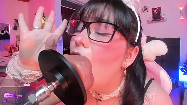 Fia   online show from November 19, 2025, 12:54 am